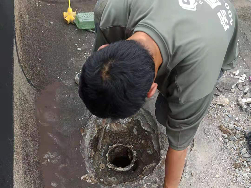 浴室地漏漏水到樓下怎么辦？地漏漏水用